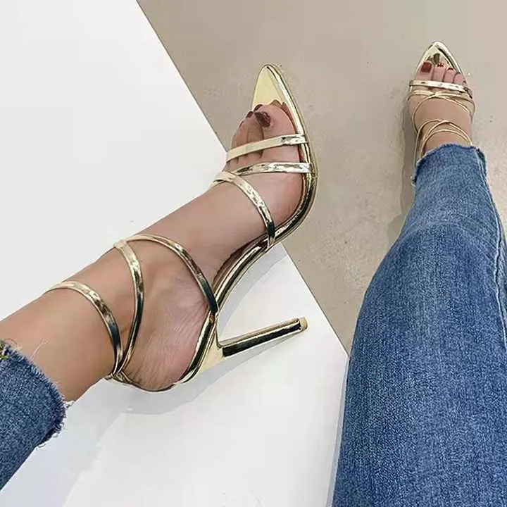 أحذية كعب،Heel shoes