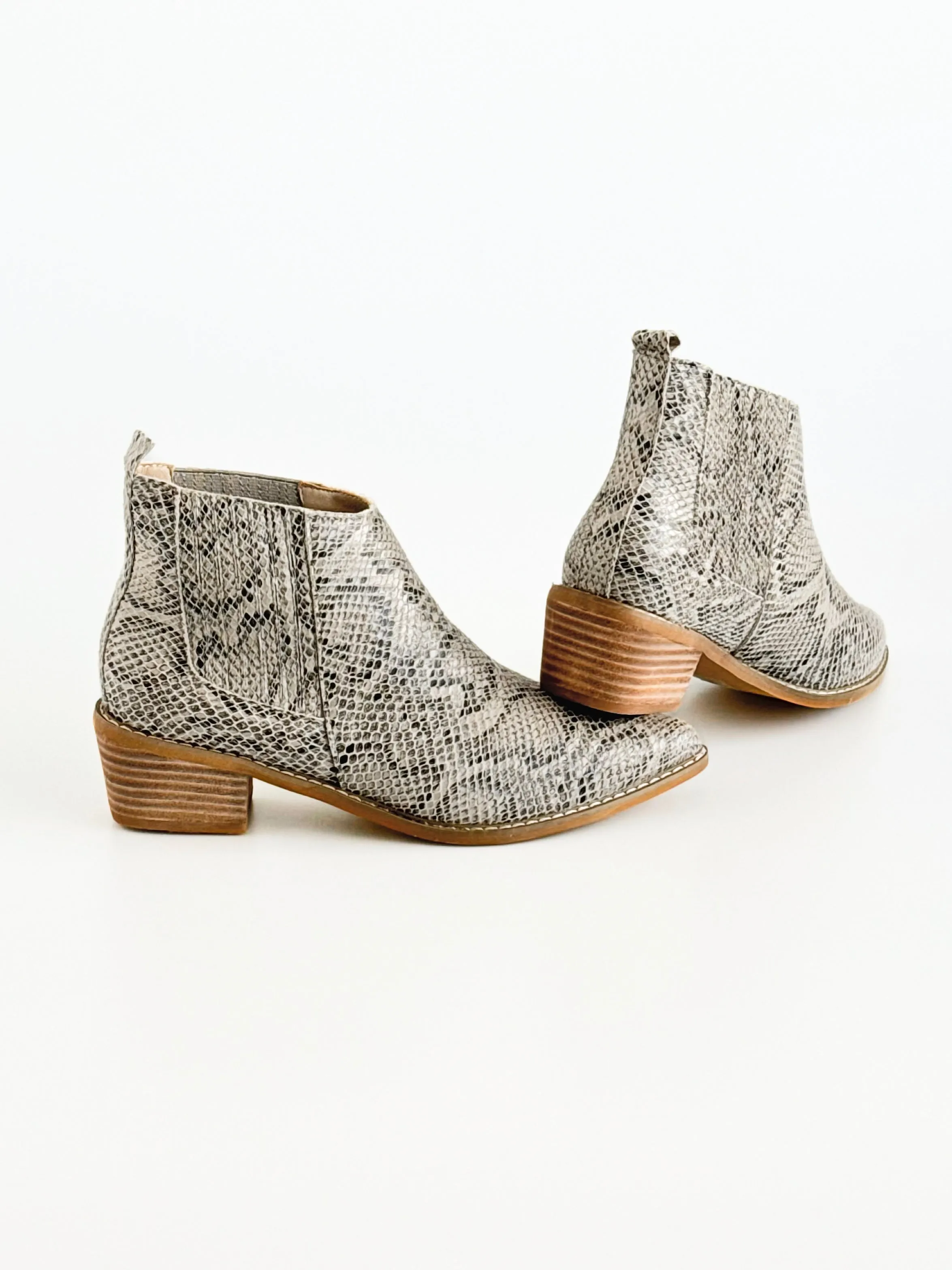 Reptile Print Pointed Ankle Boots