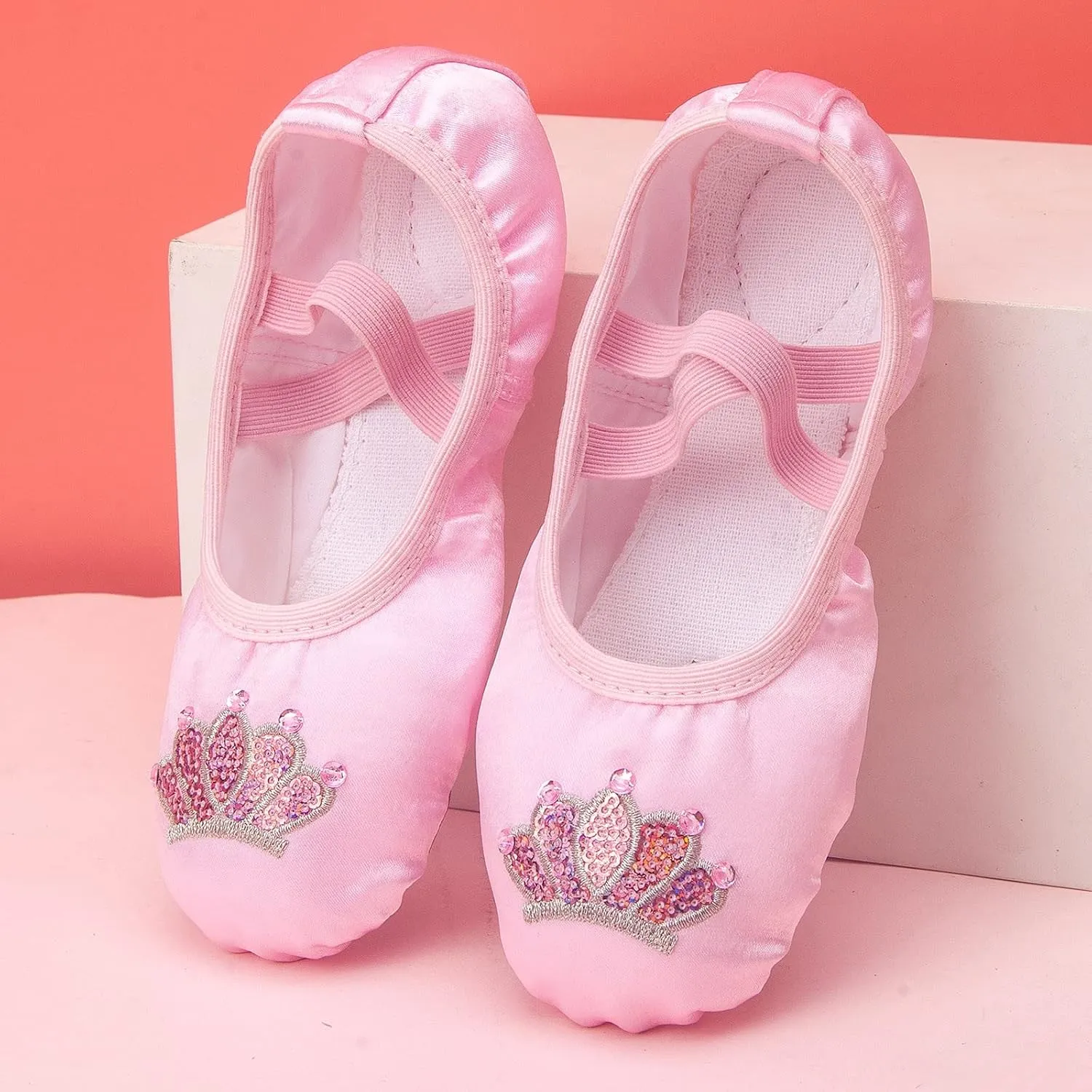 Solid Color Ballet Shoes with Cartoon Crown Pattern for Ballet Yoga Performance Indoor Shoes(Toddler/Little/Big Kid)