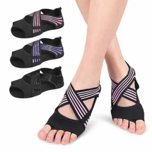Yoga Socks for Extra Grip in Standard-جوارب يوغا
